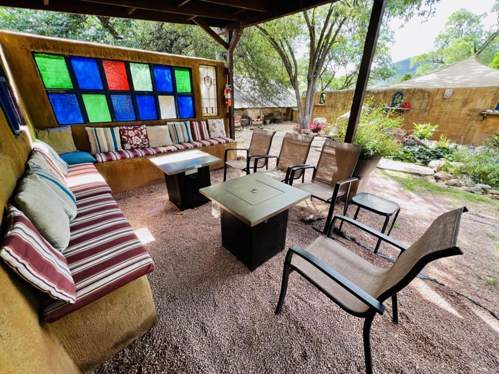 Mile High Ranch Hotel Bisbee Exterior photo